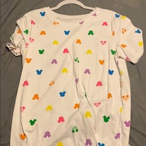 Minnie mouse shirt